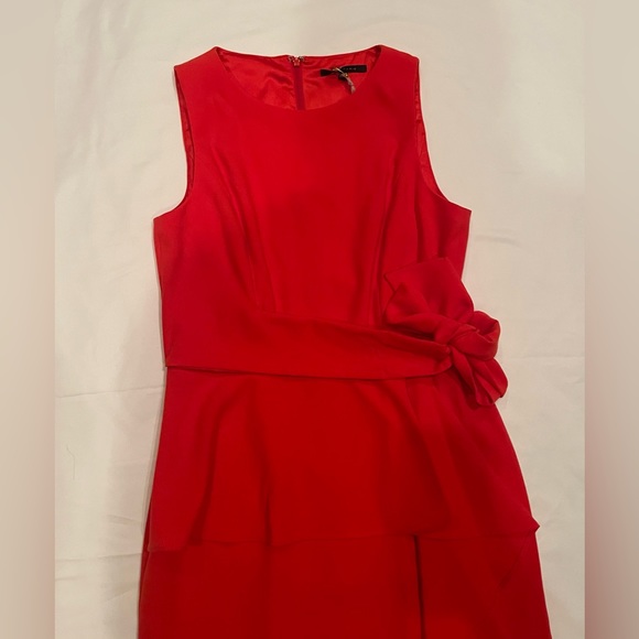 Women’s Red Sleeveless Tie Front Alex Marie Ruffle Mini Dress - Picture 2 of 4